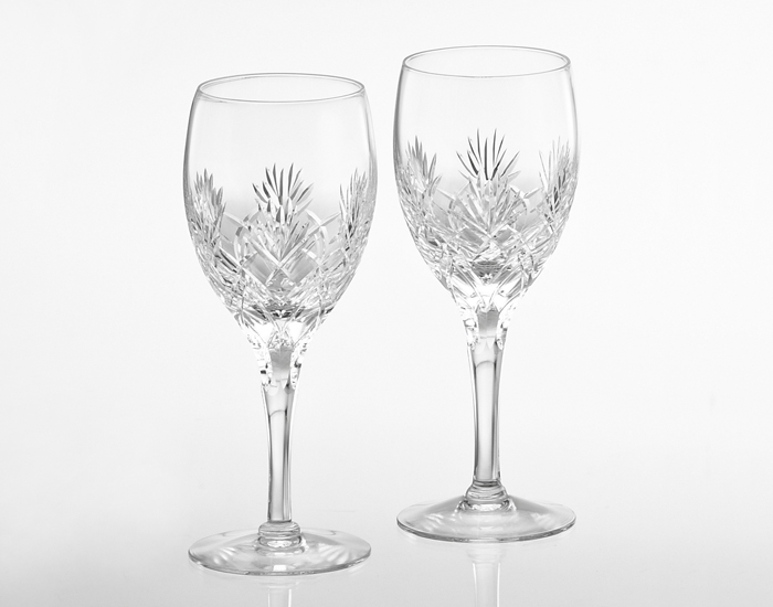 A pair of Wine Glasses Bonheur, Product