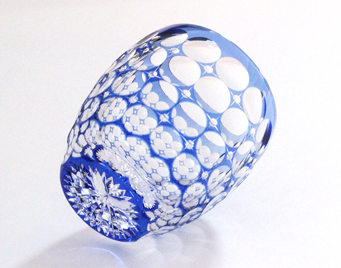 江戸切子 伝統工芸士・鍋谷聰 作 ロックグラス<紫陽花> | カガミ