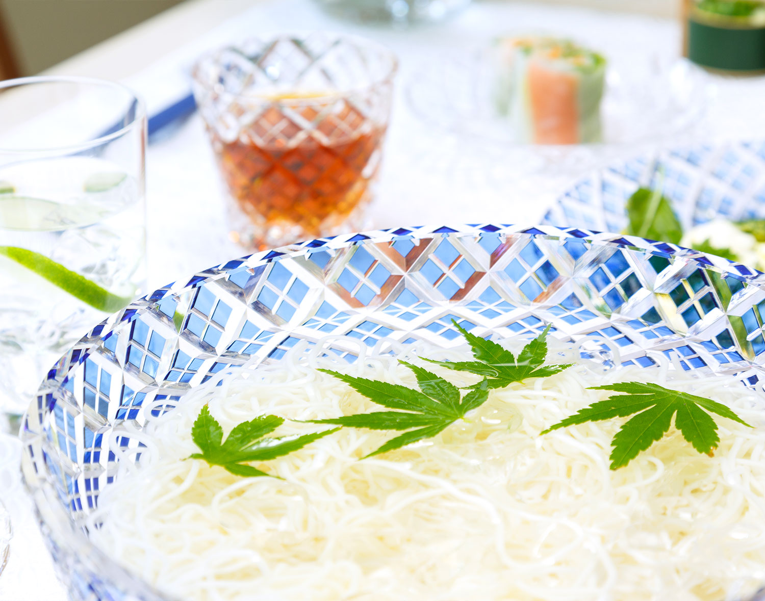 HOYAクリスタル 切子大鉢 矢来に菊継紋｜キッチン・食器 