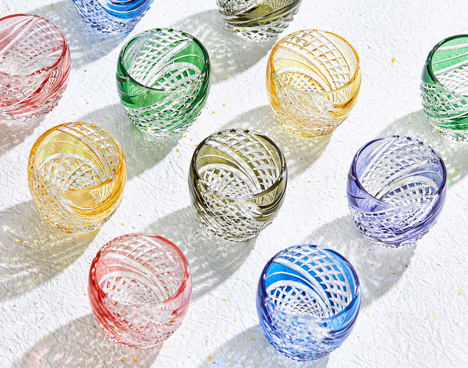 江戸切子 冷酒杯＜魚子流し紋＞ | カガミクリスタル